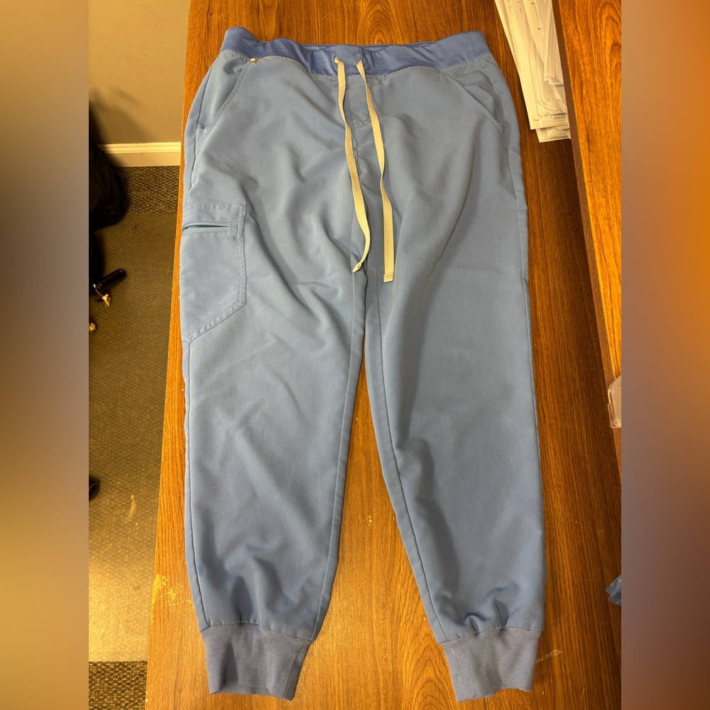 FIGS Women’s Zamora Jogger Pants